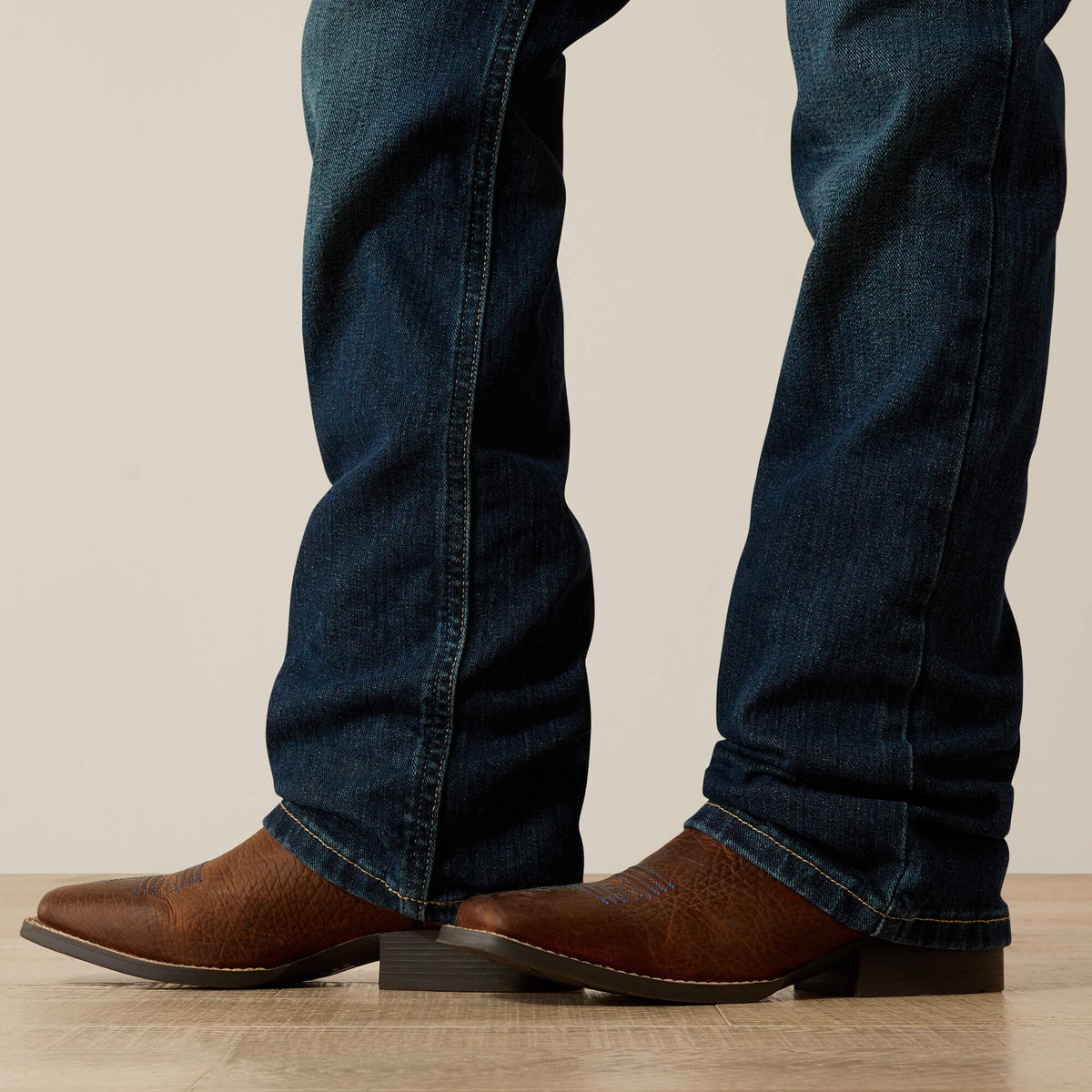B4 Relaxed Stretch Legacy Boot Cut Jean - US 4617
