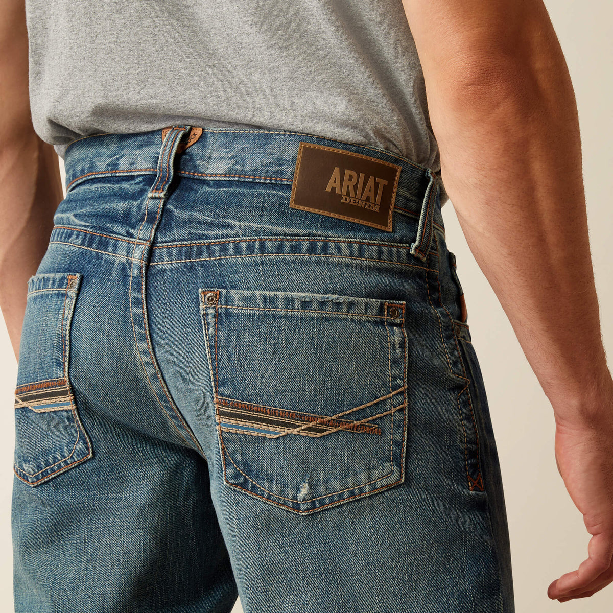 M4 Relaxed Scoundrel Boot Cut Jean - US 6375