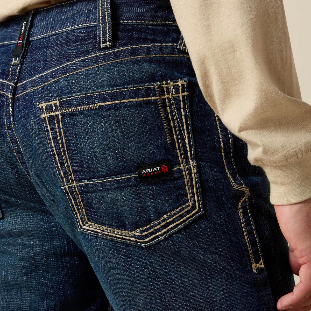 FR M4 Relaxed Basic Boot Cut Jean - US 5759