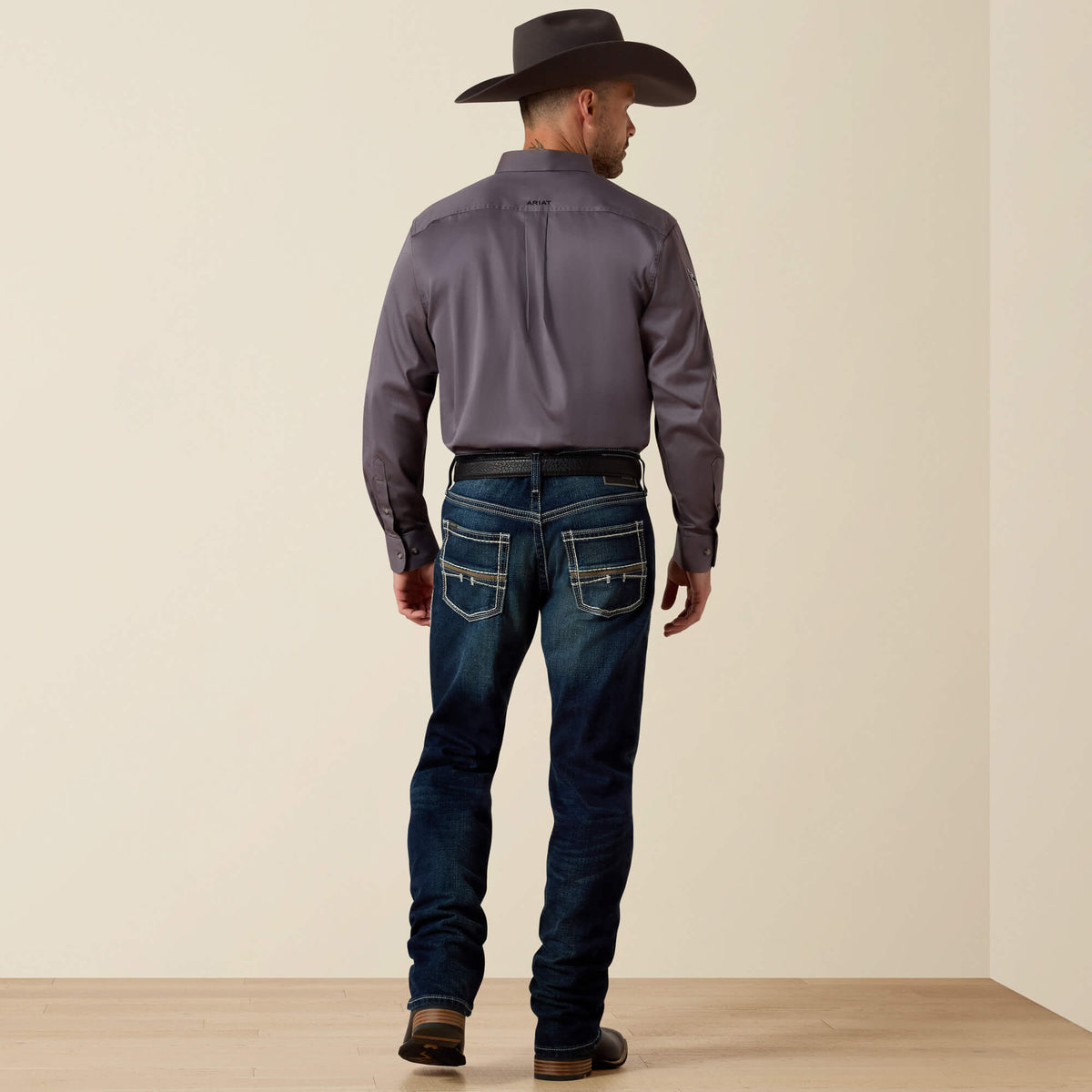 M5 Slim Stretch Coltrane Stackable Straight Leg Jean - US 2284