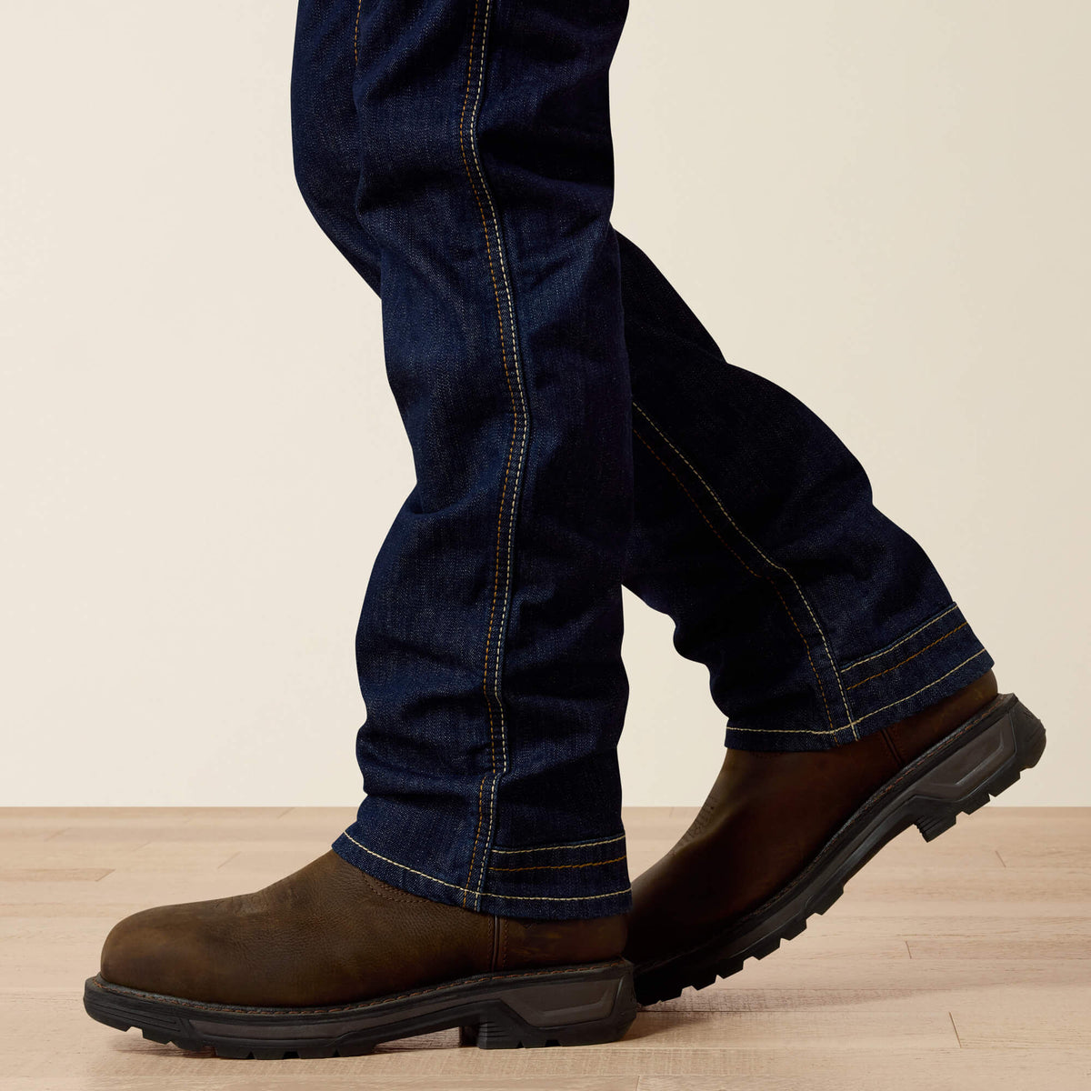 FR M7 Slim DuraStretch Workhorse Straight Leg Jean - US 3384