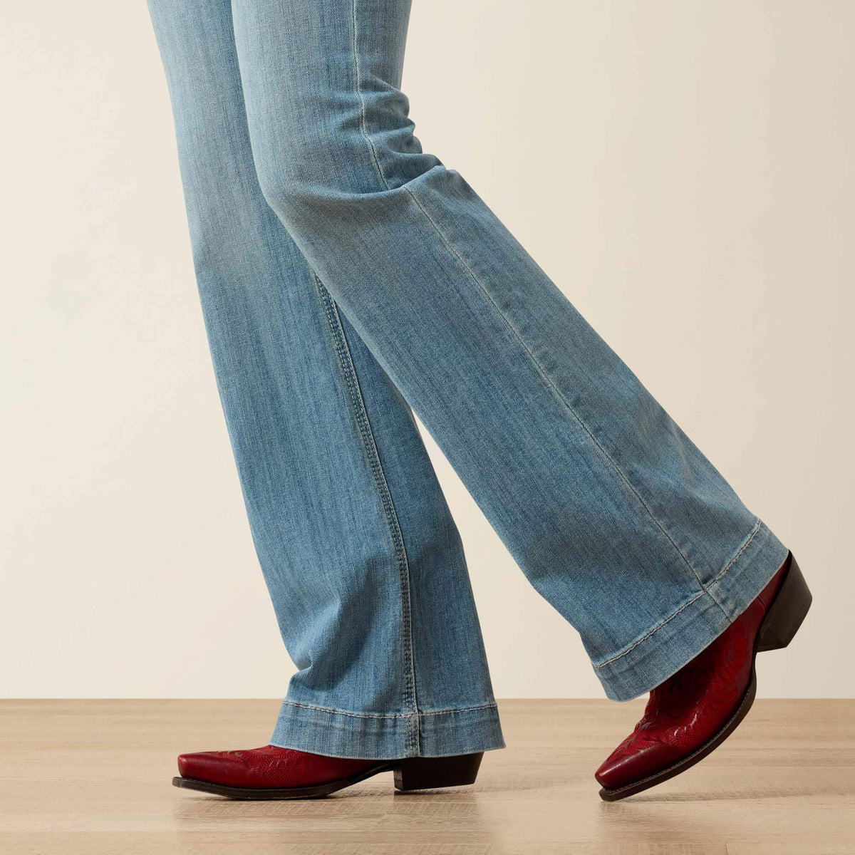 High Rise Aisha Slim Trouser Jeans - US 9706