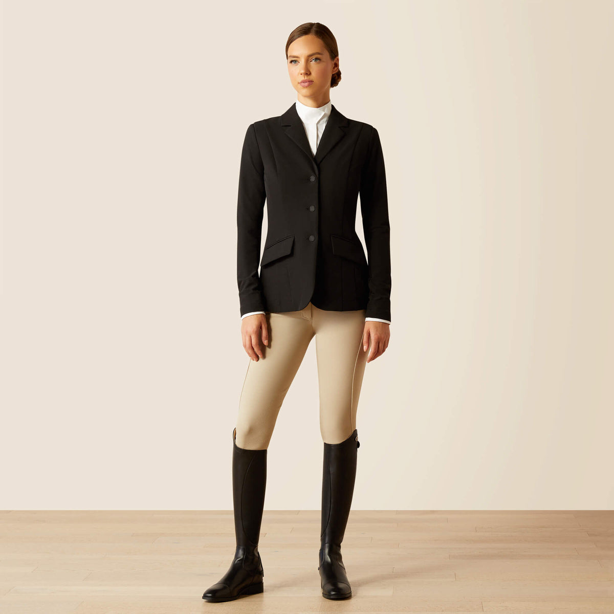 Infinite Show Coat - US 6125