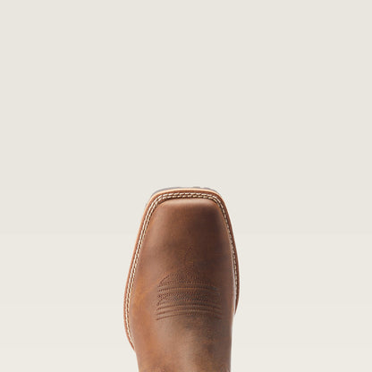 Hybrid Low Boy Wide Square Toe Chelsea Boot - US 7155