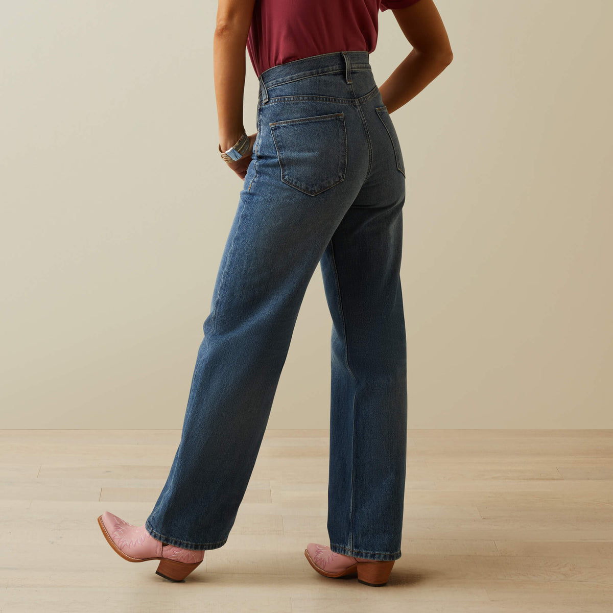 Ultra High Rise Tomboy Wide Jean - US 4792