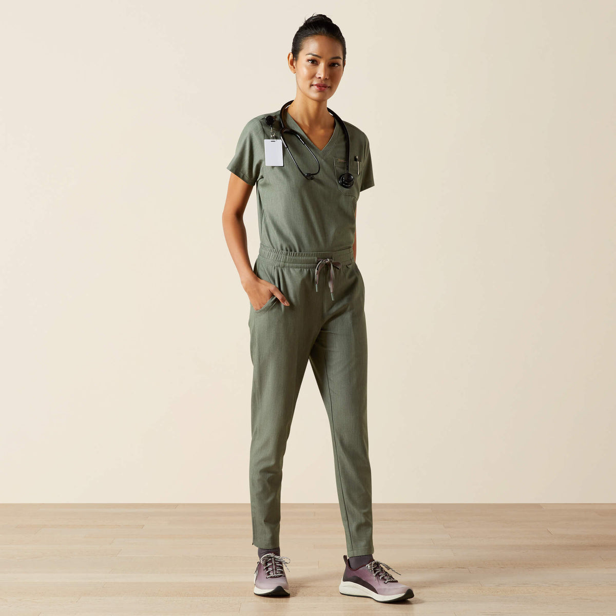 Beth Basic Scrub Top - US 1350