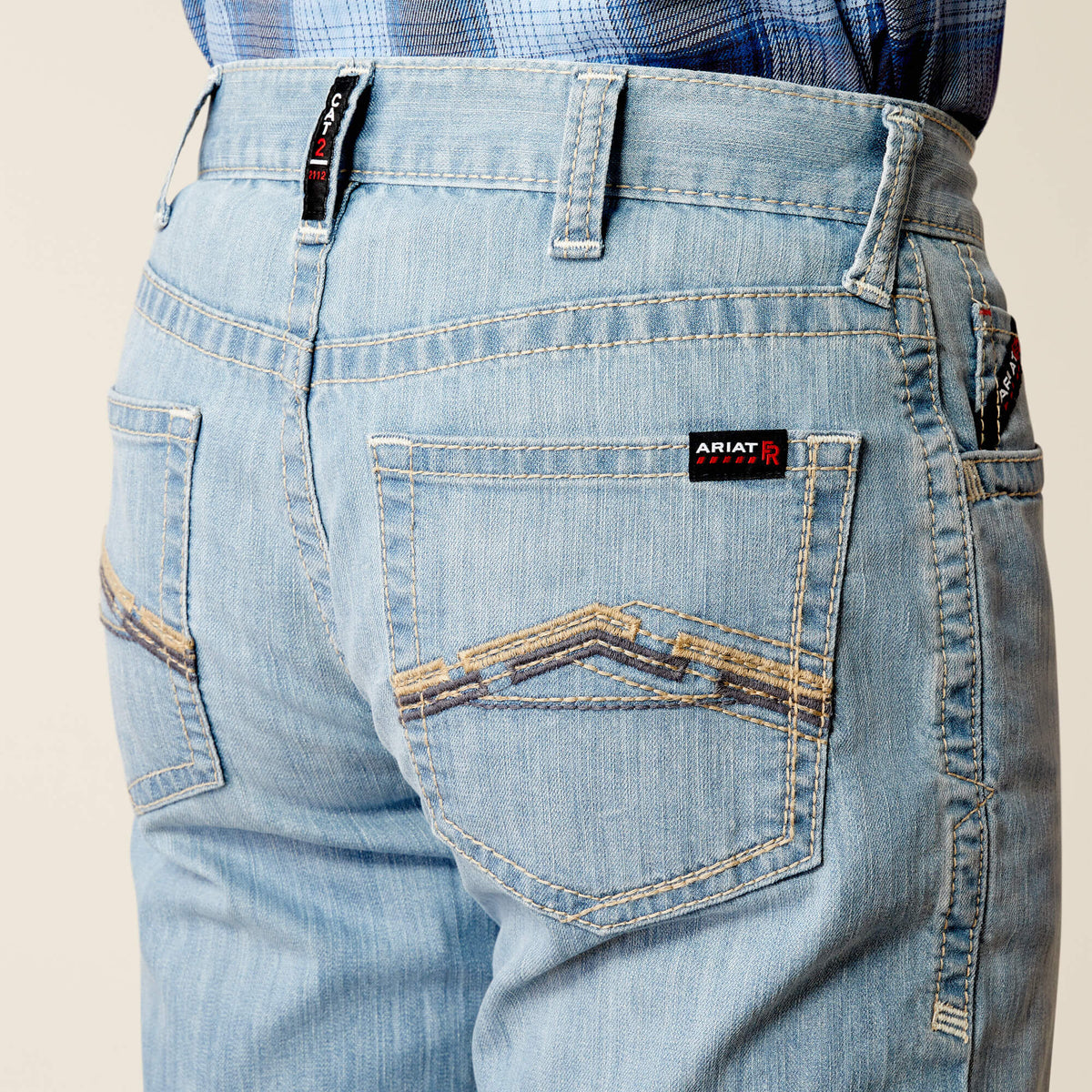 FR M4 Relaxed DuraStretch DuraLight Remming Boot Cut Jean - US 7994