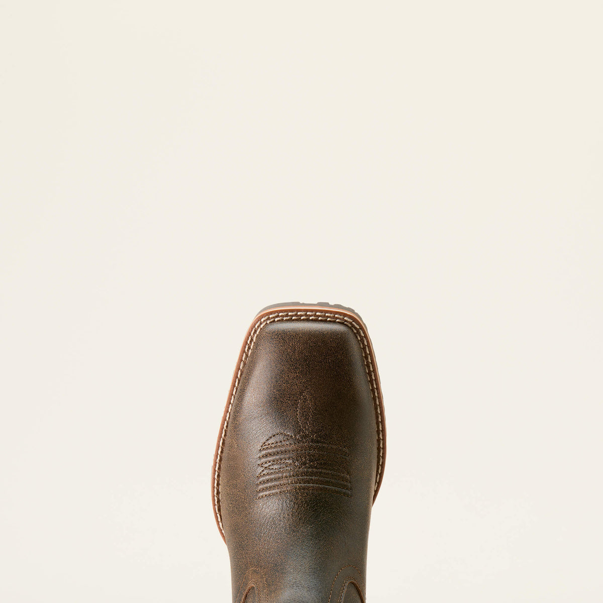 Hybrid Low Boy Wide Square Toe Chelsea Boot - US 2684