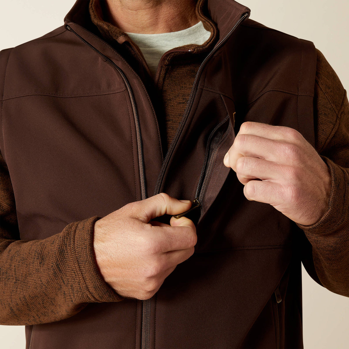 Vernon Softshell Vest - US 3831