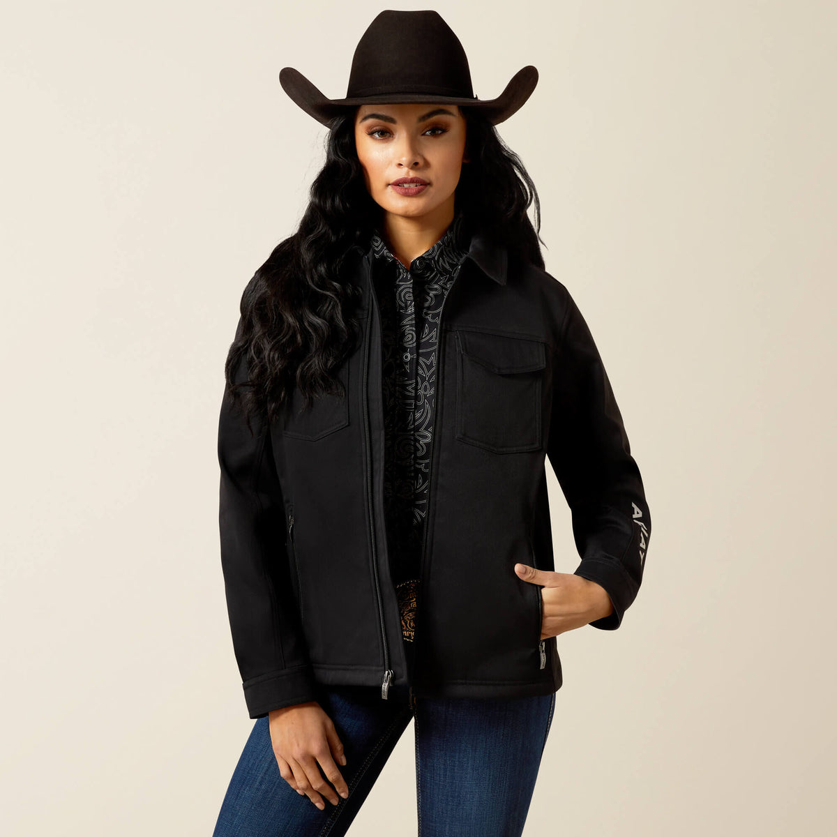 Sentinel Jacket - US 2535
