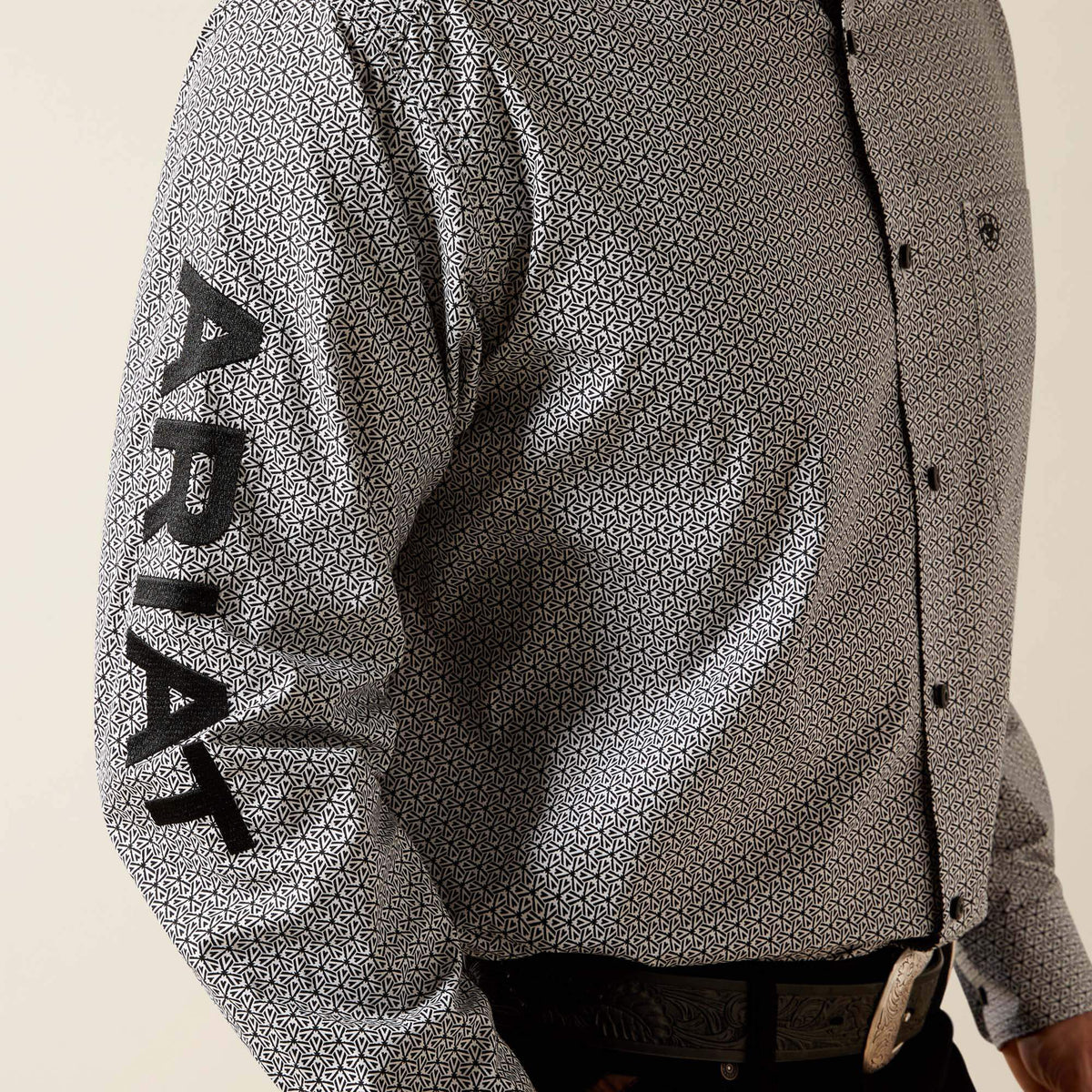 Team Pablo Classic Fit Shirt - US 8725