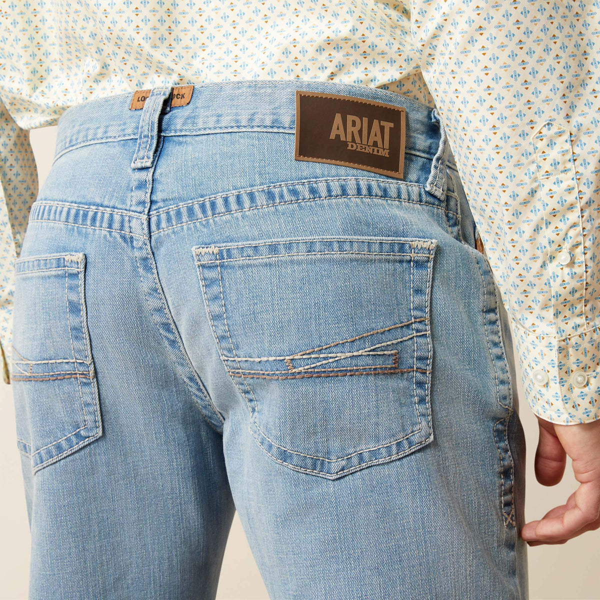 M4 Relaxed Lucas Straight Leg Jean - US 2281