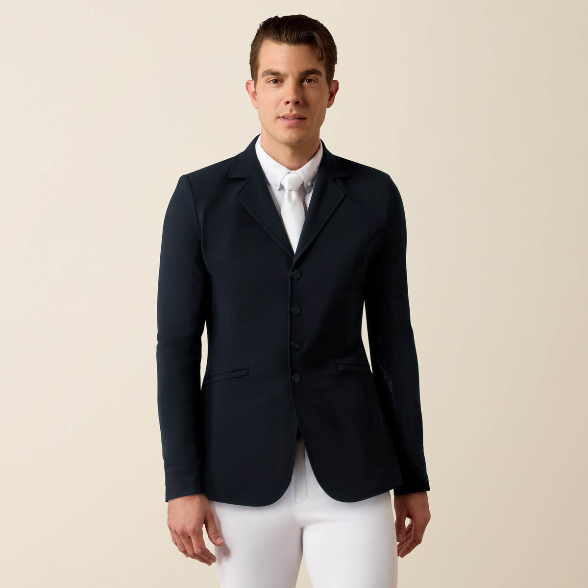 Compel Show Coat - US 7570