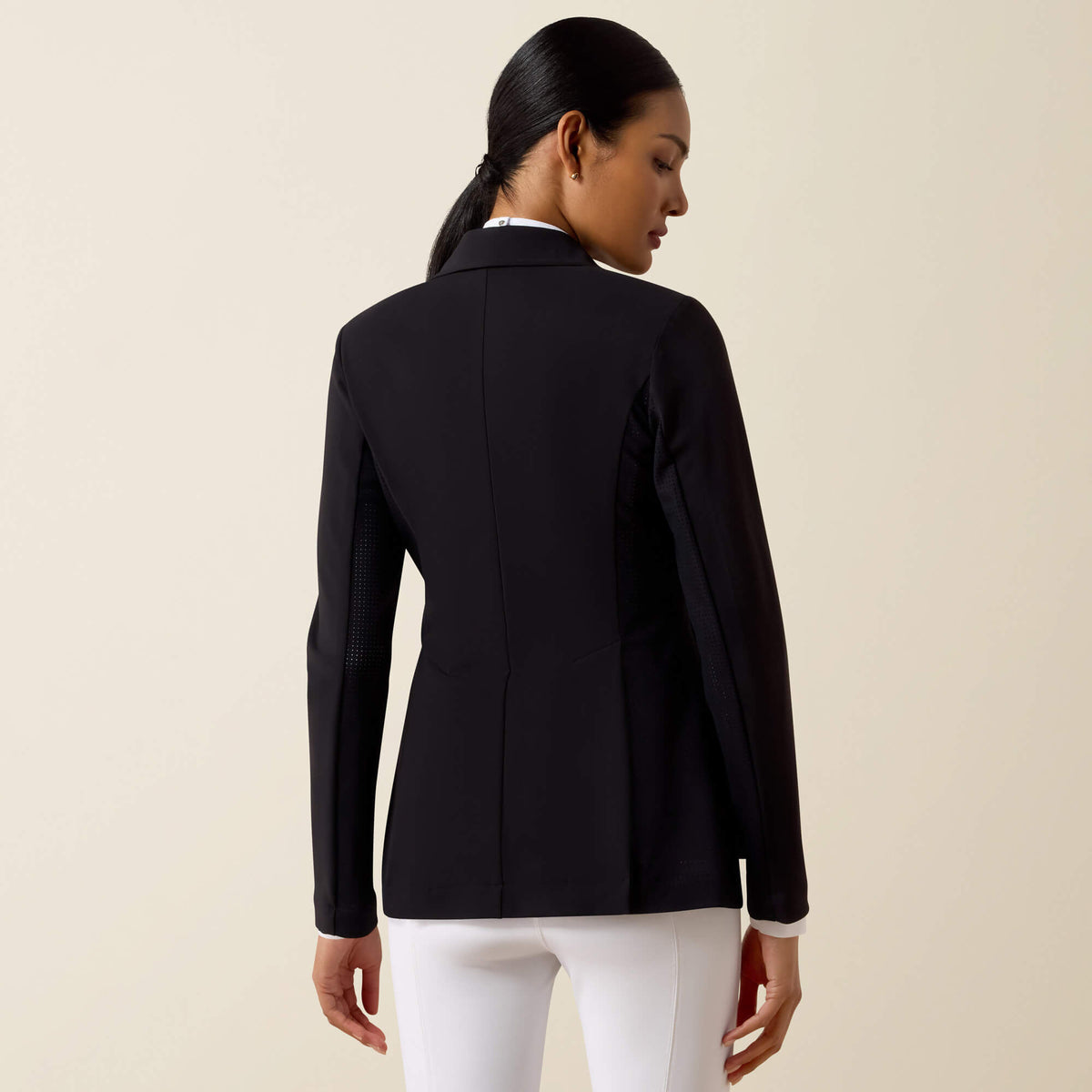 Compel Show Coat - US 3497