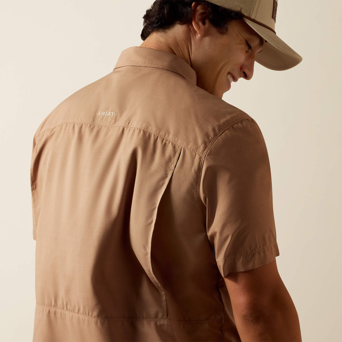 Printed VentTEK Outbound Fitted Shirt - US 2638