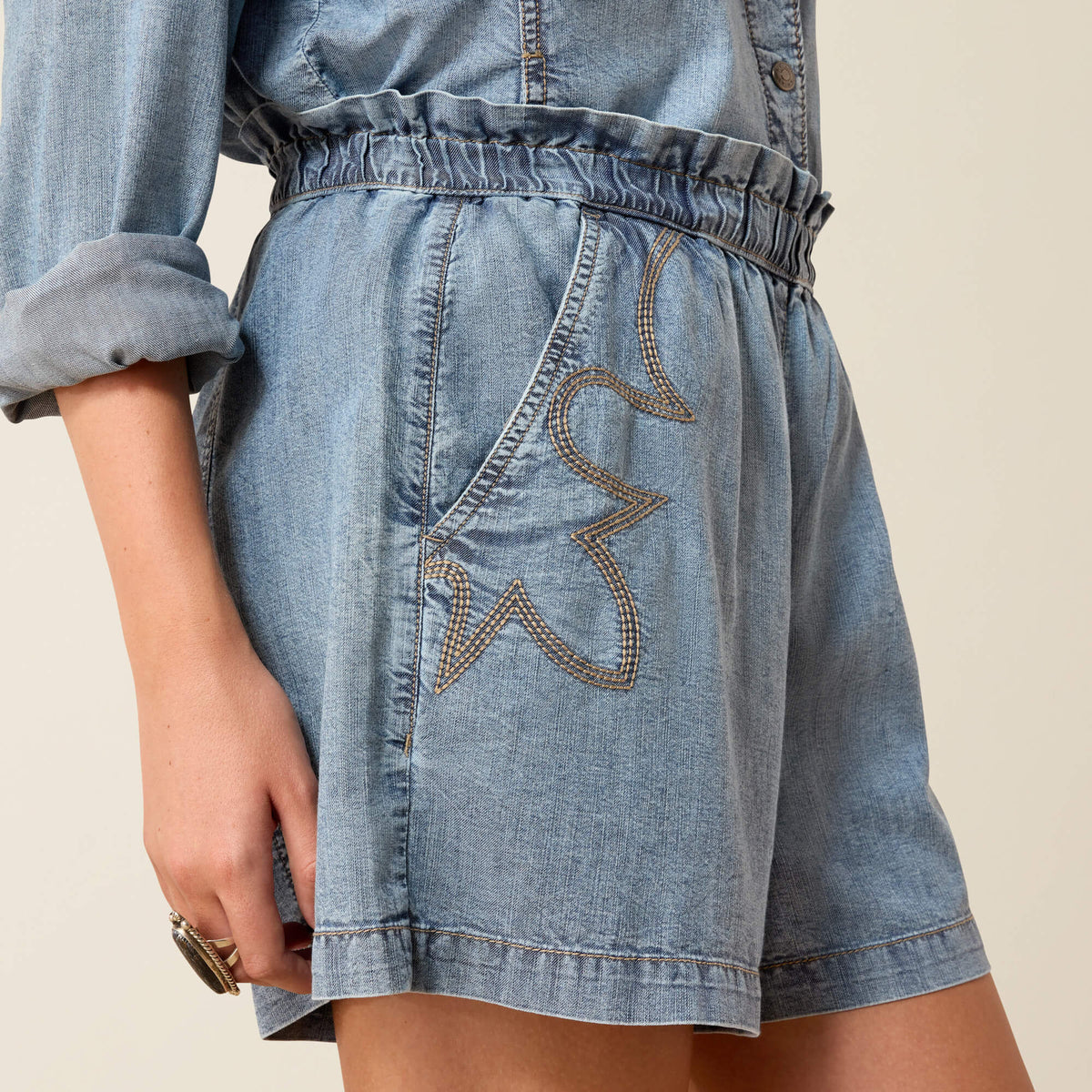 Summer Shorts - US 6738
