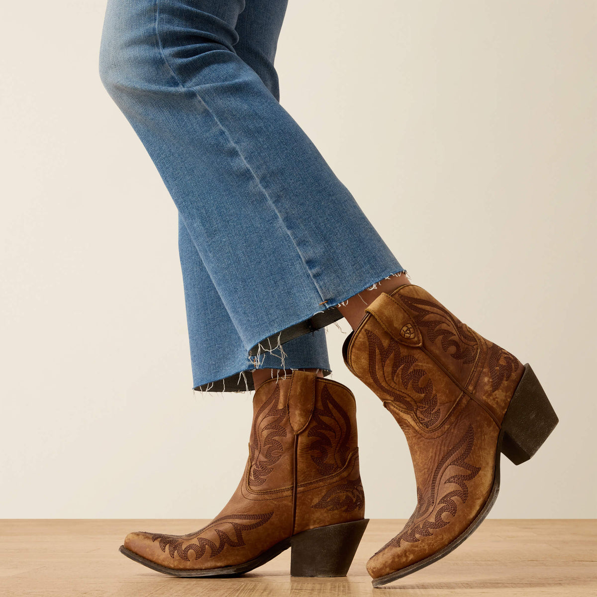 Perfect Rise Vilma Ultrastretch Kick Flare Jeans - US 4807