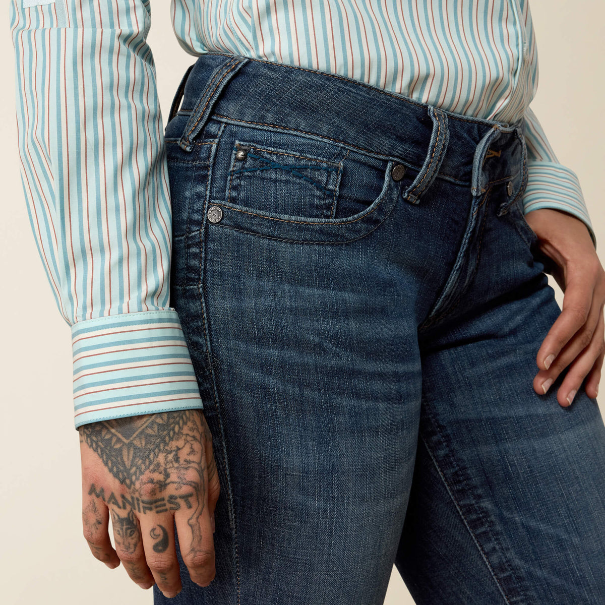 Mid Rise Luisa Boot Cut Jeans - US 4077