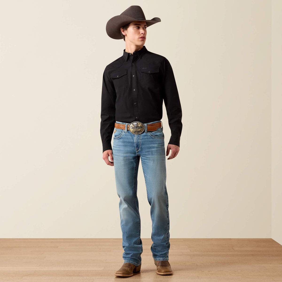 M5 Straight Jonathan Straight Leg Jeans - US 6376
