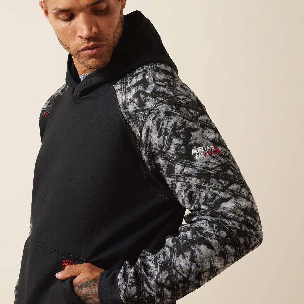 FR DuraStretch Colorblock Hoodie - US 8893