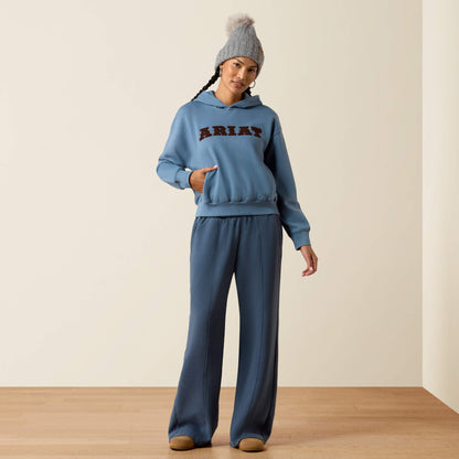Essential Hoodie - US 3050
