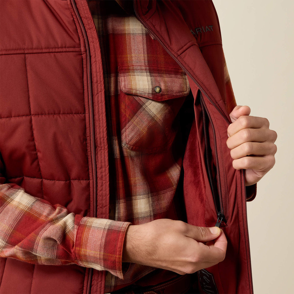 Crius Insulated Vest - US 9017