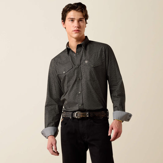 Wrinkle Free Braven Fitted Snap Shirt - US 6152