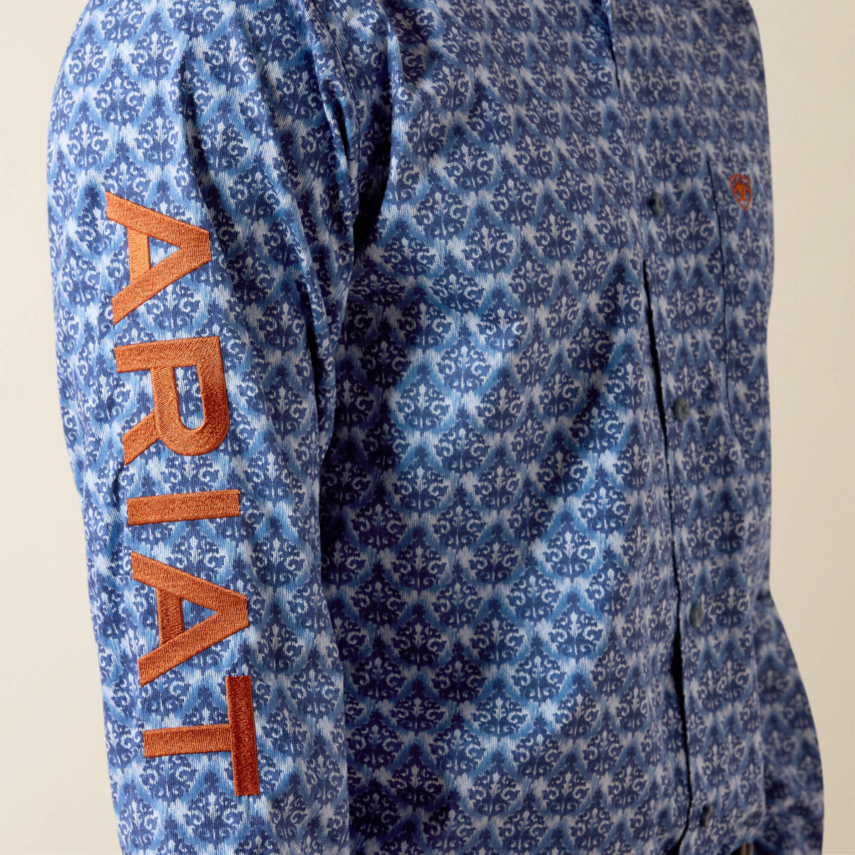 Team Eric Fitted Shirt - US 7841
