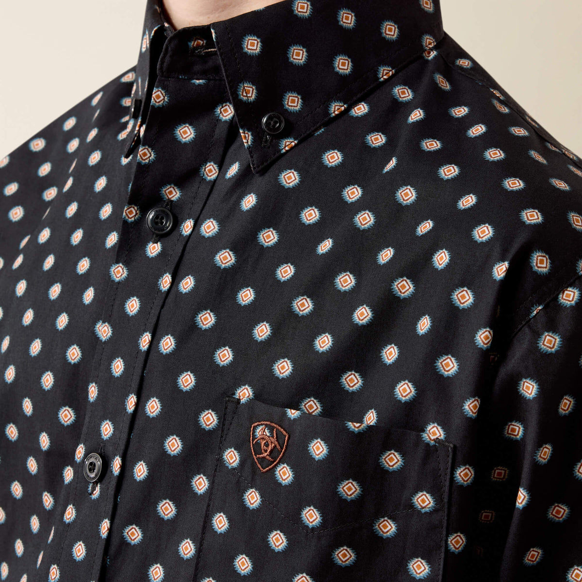 Larsen Classic Fit Shirt - US 4235
