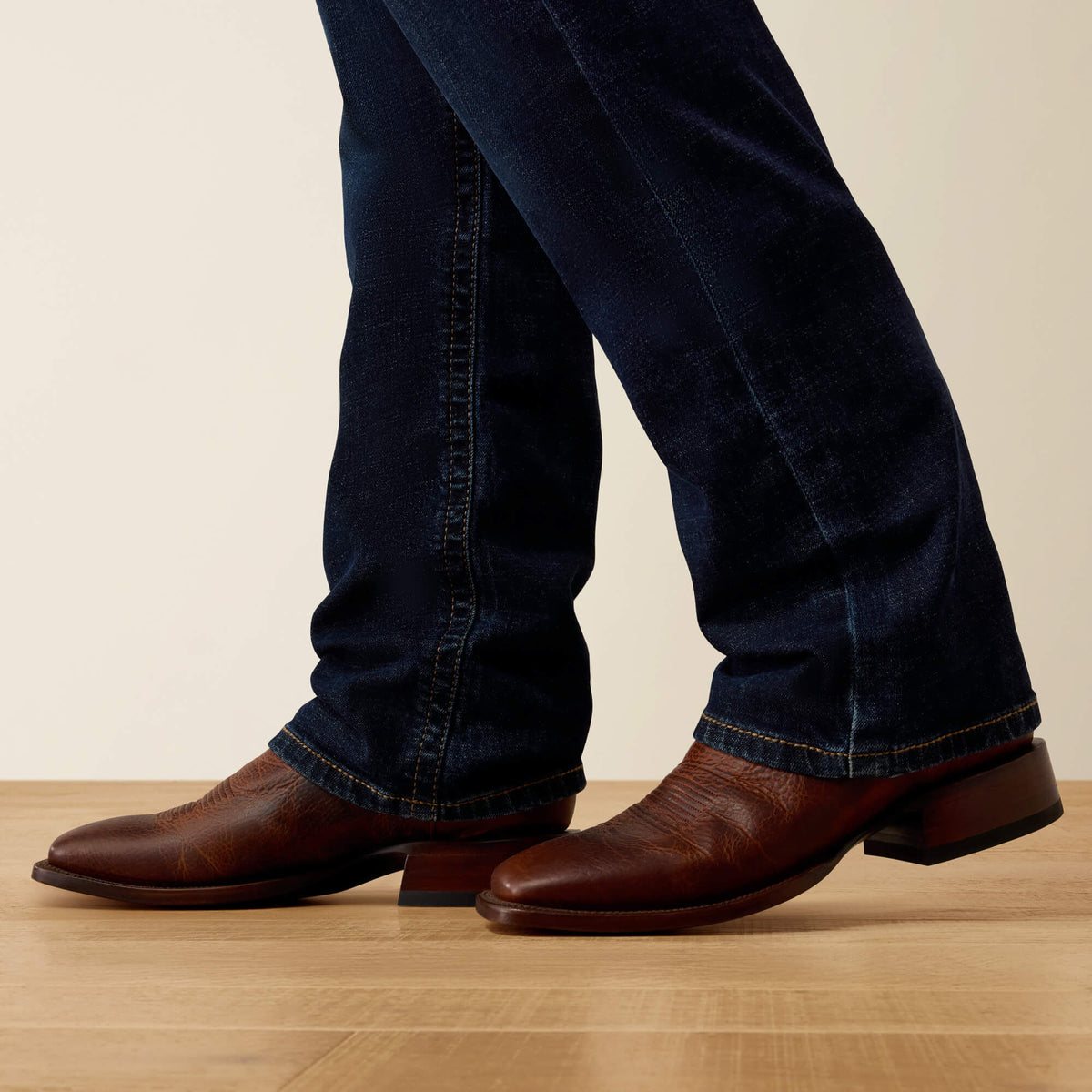M5 Straight Kenneth Jeans - US 6675