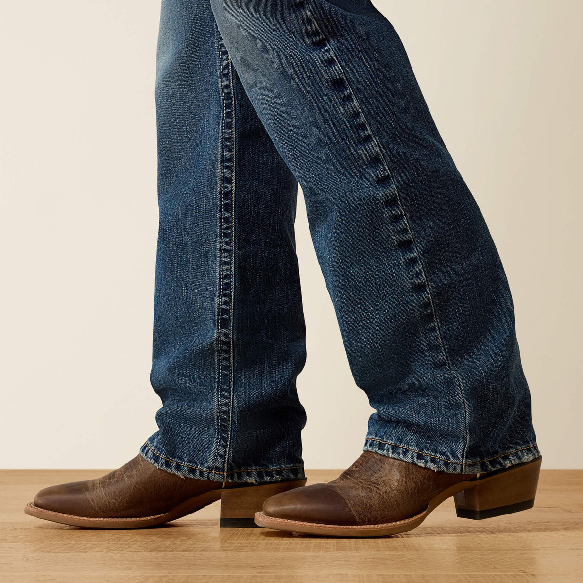 M4 Relaxed Xavier Boot Cut Jeans - US 8410